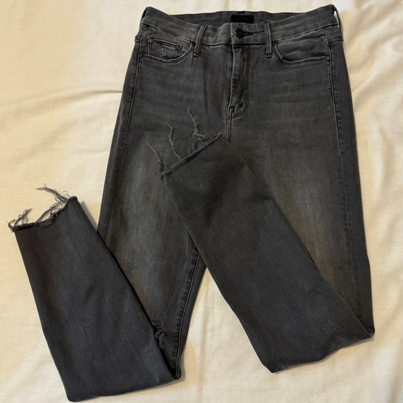 Mother 25 The Looker Ankle Fray Gray Wash Distressed Jeans Burning Out Lanterns - Picture 2 of 10